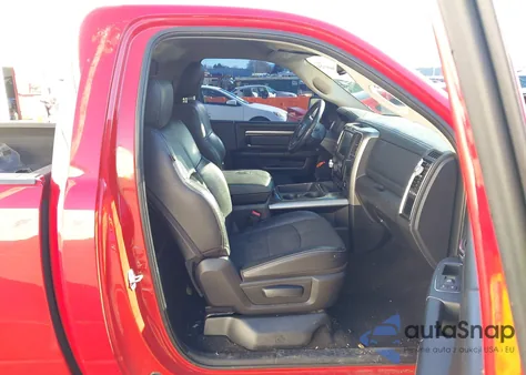 2017 Ram 1500 Sport 4X2 6'4 Box z USA, uszkodzony, nr VIN 3C6JR6CT6HG592537